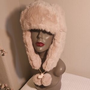 Cream Fluffy Fur Trapper Hat
